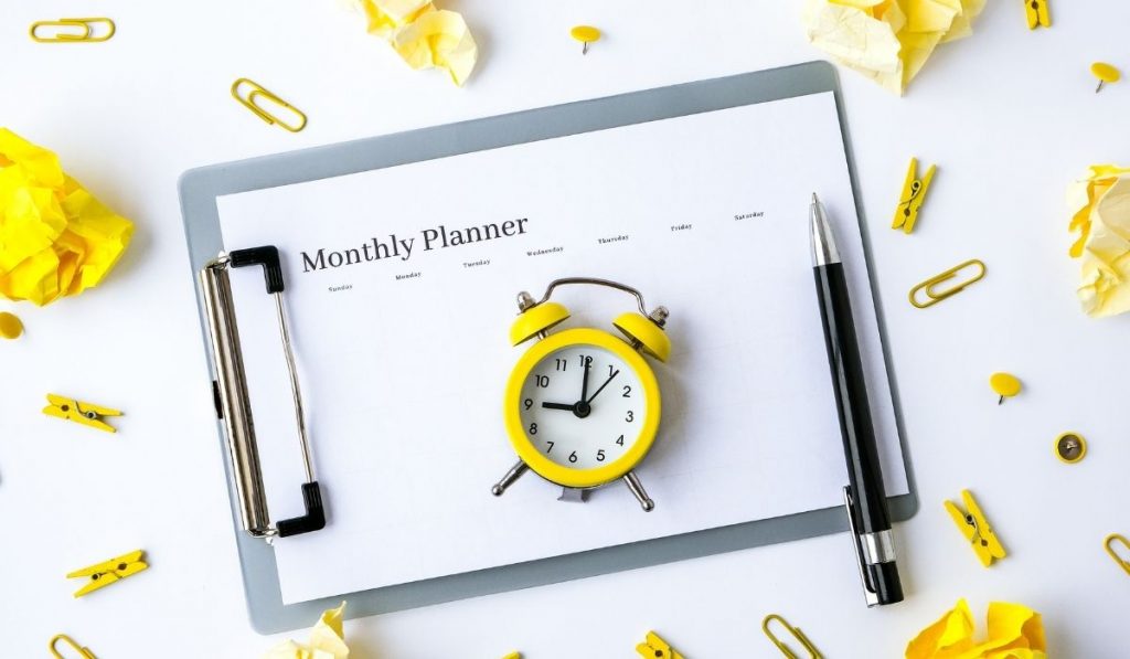 monthly planner printed on a5 paper - ee220331